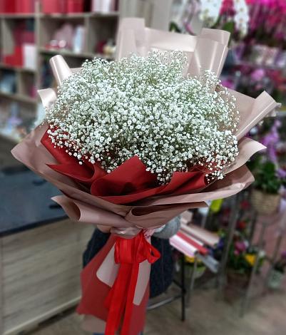 Букет цветов из: Гипсофила в Снежногорске