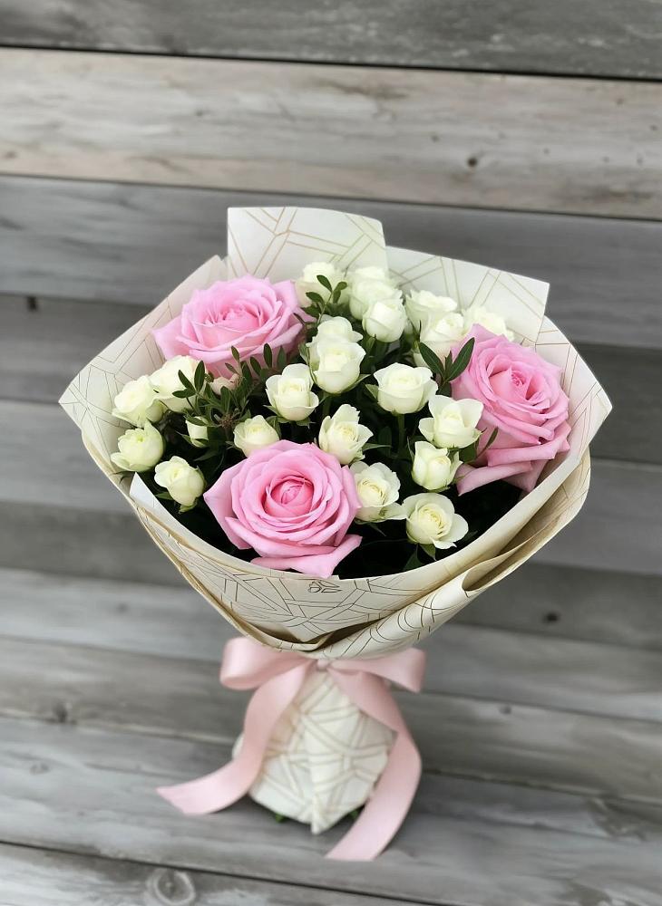 Букет цветов из: Розы в Снежногорске