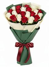 Букет Микс из красных и белых роз #REPLACE_PRED# Снежногорске