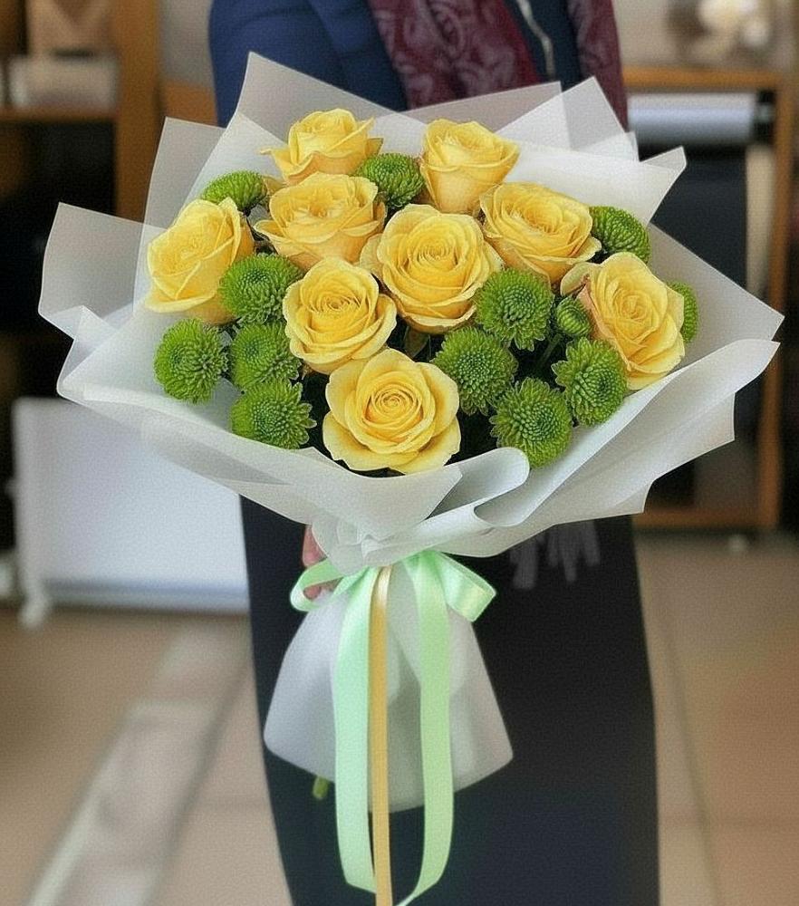 Букет цветов из: Хризантемы и Розы в Снежногорске