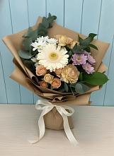 Букет цветов из:  Герберы и Хризантемы в Снежногорске