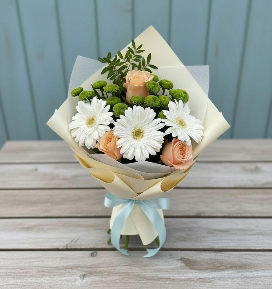 Букет цветов из: Герберы, Розы и Хризантемы в Снежногорске