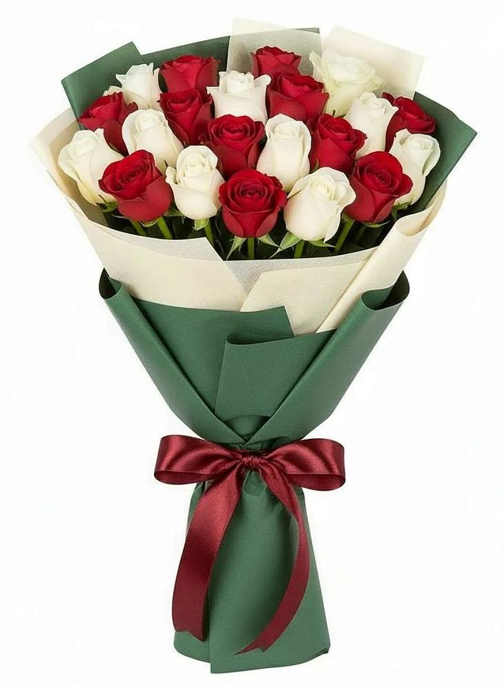 Букет Микс из красных и белых роз в Снежногорске