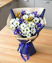 Букет цветов из:  Розы, Ирисы и Хризантемы #REPLACE_PRED# Снежногорске