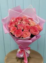 Букет 15 Розовых роз Равель в Снежногорске