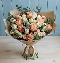 Букет цветов из:  Альстромерии и Розы в Снежногорске
