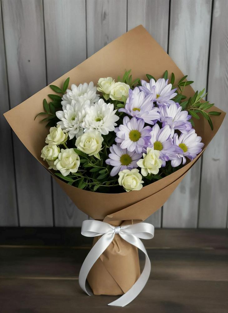 Букет цветов из: Хризантемы и Розы в Снежногорске